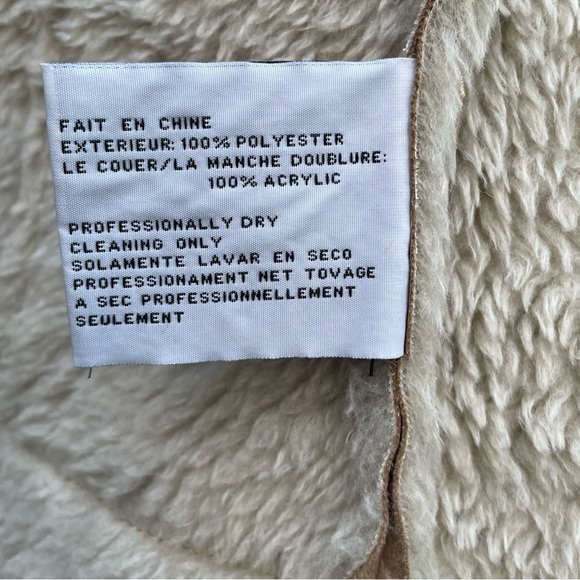 Columbia Sportswear Company Faux Shearling and Suede Short Coat Size Small - Picture 15 of 15